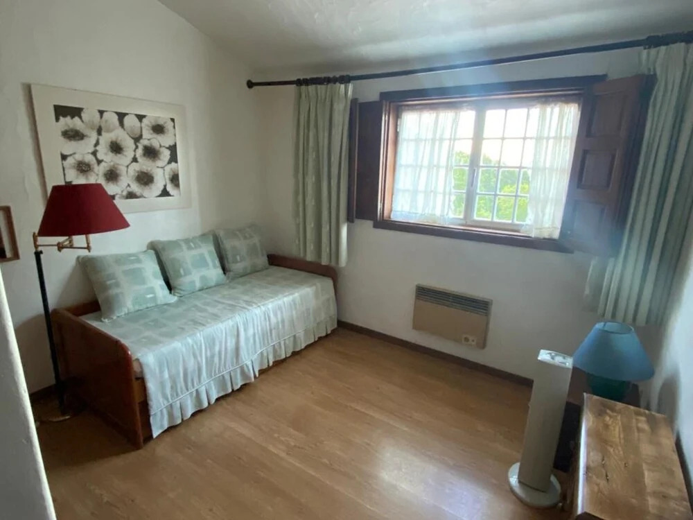 6-bed Cottage Sleeps 12 With Gardens