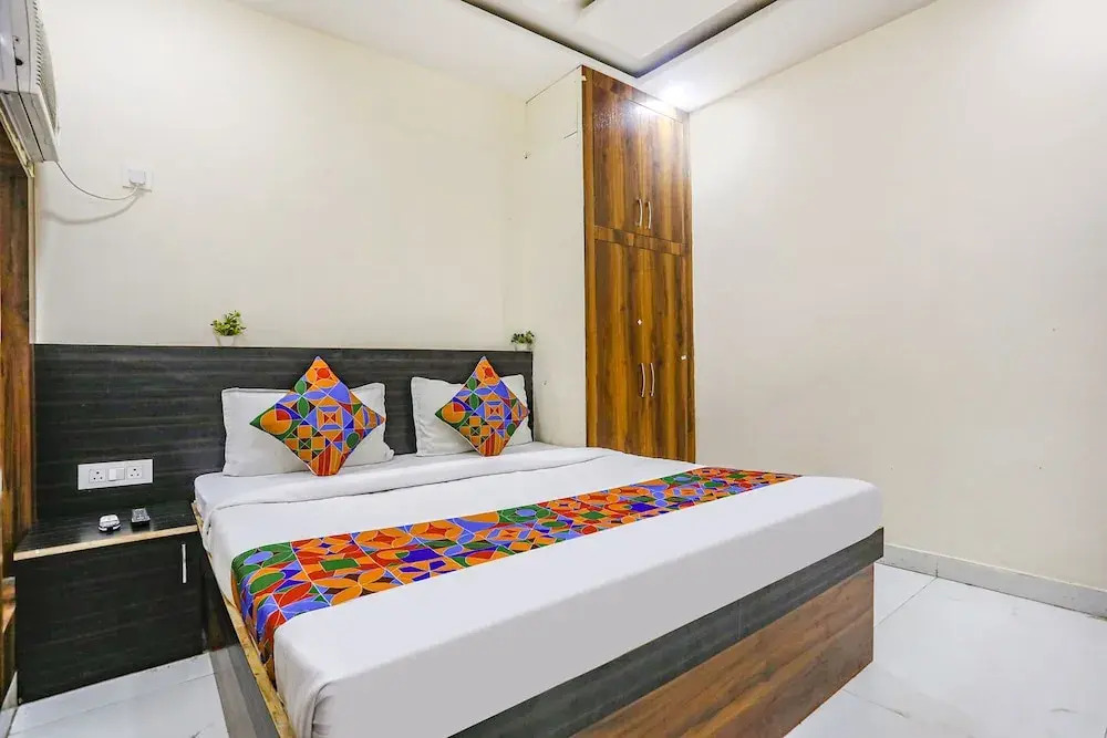 FabHotel Imperail House