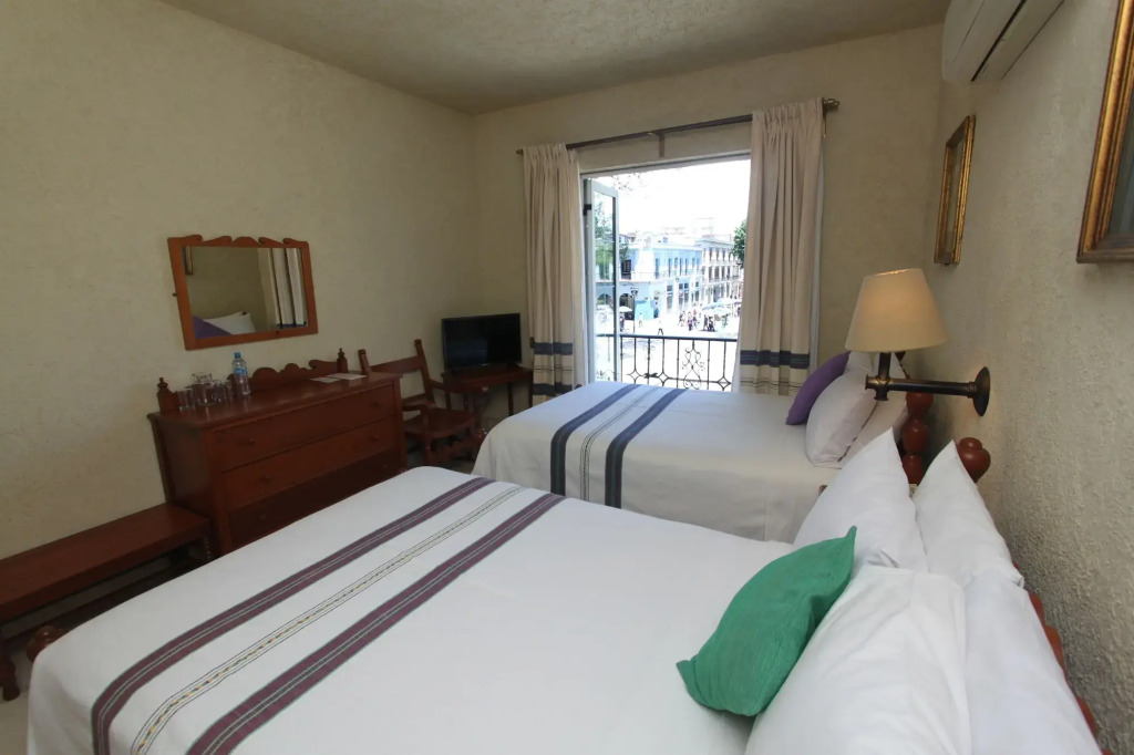 Hotel Marques Del Valle