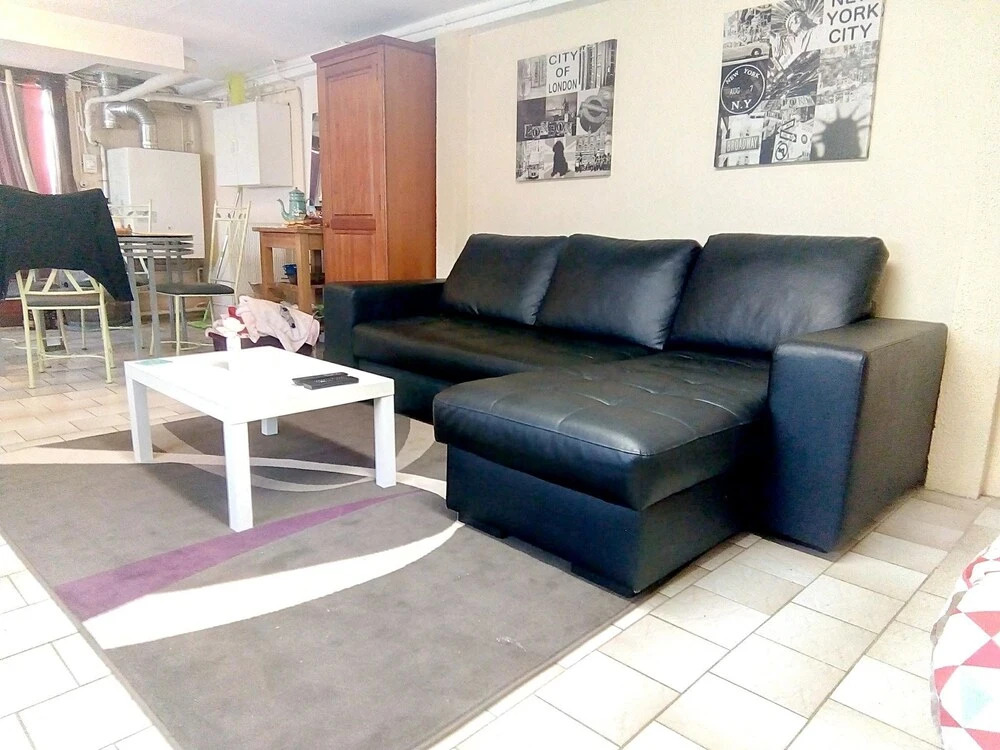 Studio in Bergerac, With Pool Access, Enclosed Garden and Wifi - 800 m