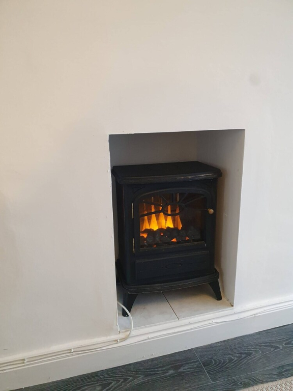 Spacious 3BR - Nr Clifton Train Station 510min Walk - Garden & Free Parking