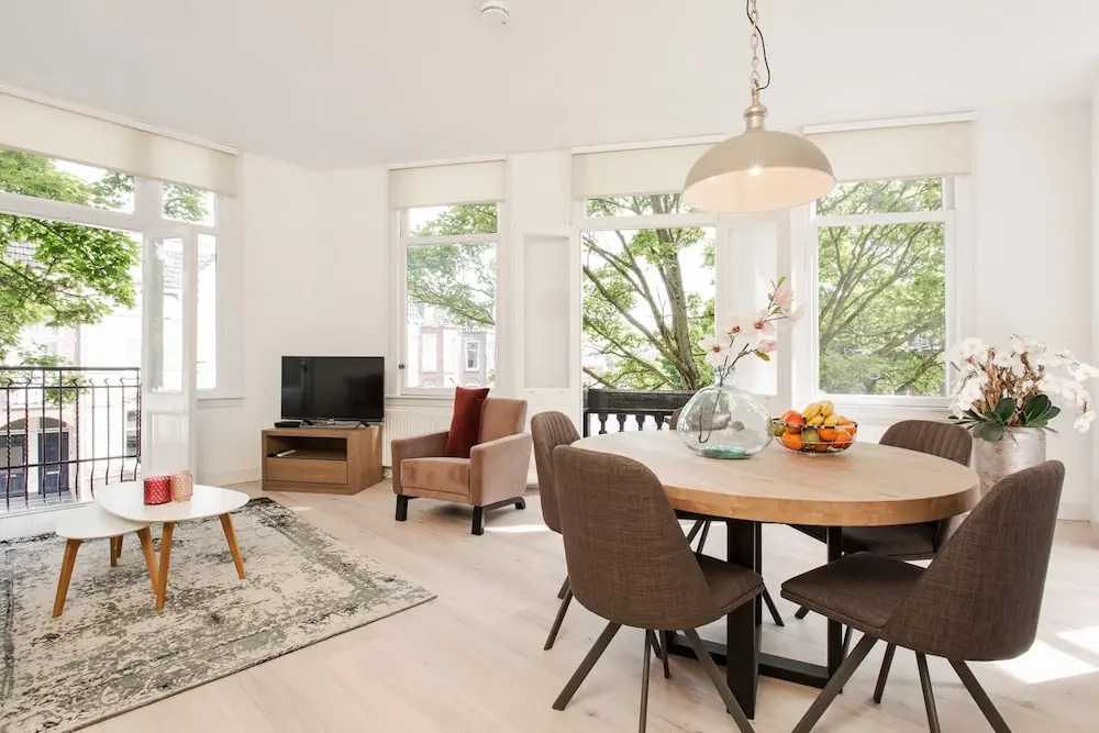 Windmill Apartment