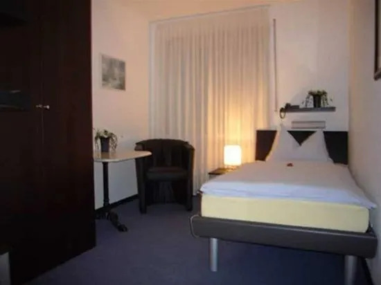 Hotel Marie Antoinette Kara