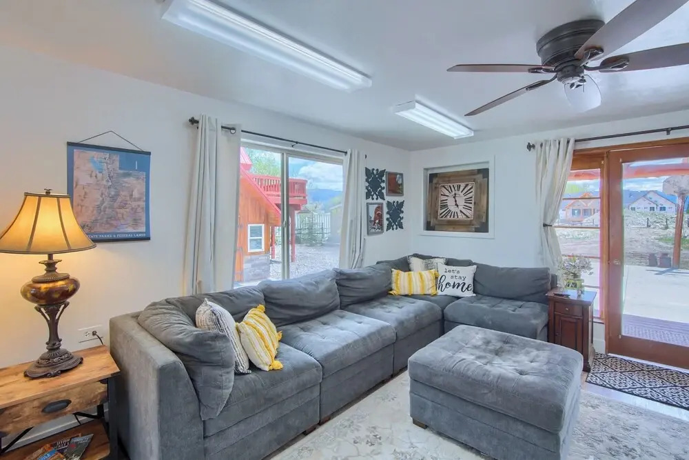 Group Getaway w/ Mtn Views: Home in Circleville!