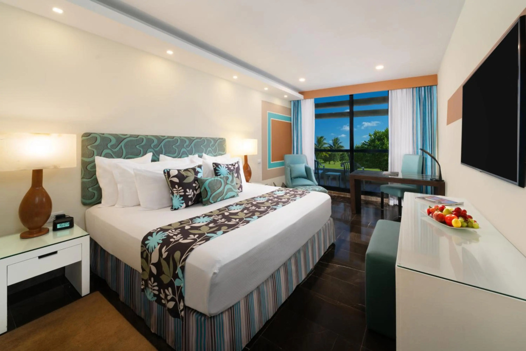 The Pyramid Cancun by Oasis - Gourmet Premium All Inclusive