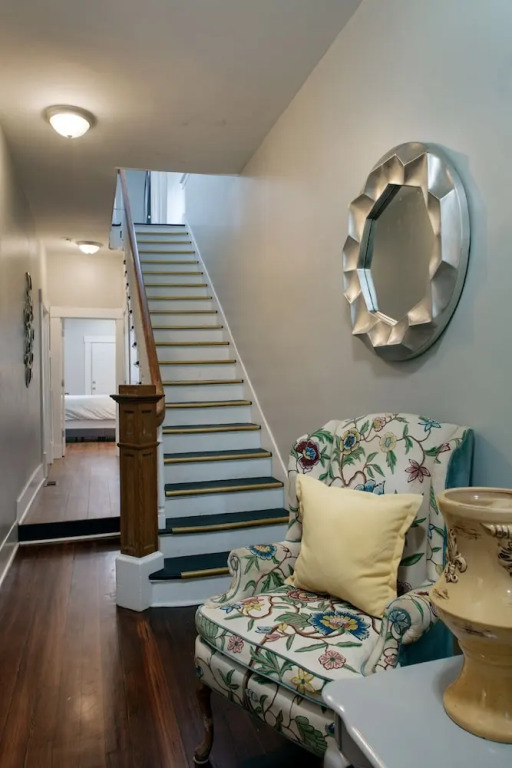 Huge 5 bedroom 5 bath Home in Savannah