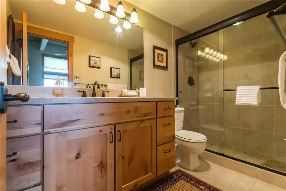 417 Storm Meadows Club C Apartment 2