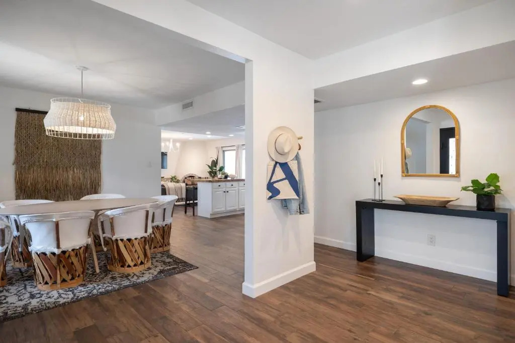 Bella Luna Retreat By HomeSlice Stays