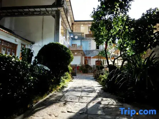 View the sea | Villa· Country · Seascape Art Villa (Dali Erhai Village Pier Store)