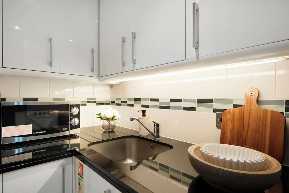 Hertford Flat 6