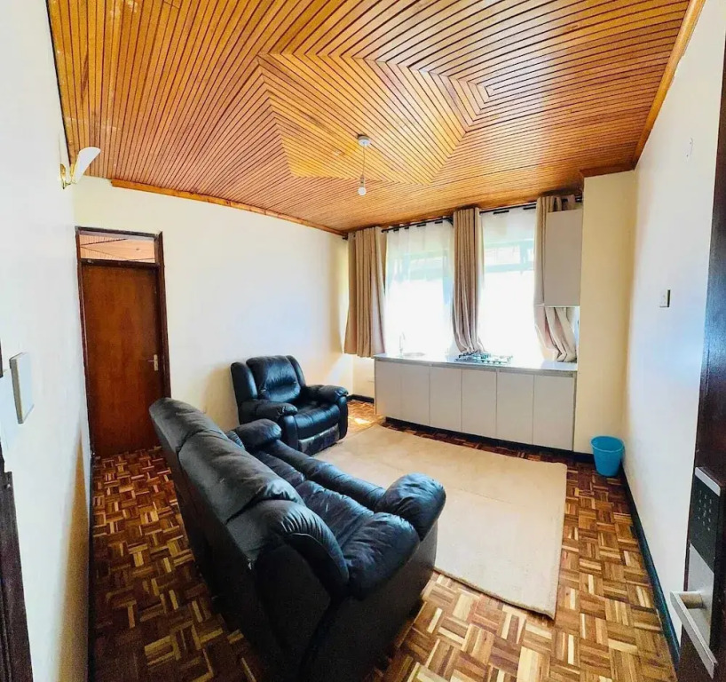 Lux Suites Hostpoa Airbnb's Eldoret