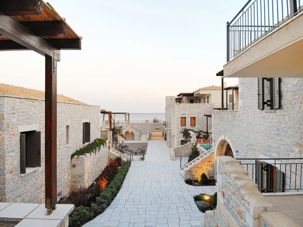 Margo Beach Hotel
