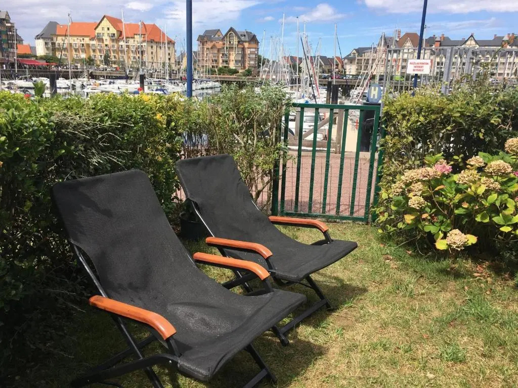 Appartement Dives-sur-Mer, 3 pièces, 6 personnes - FR-1-487-199