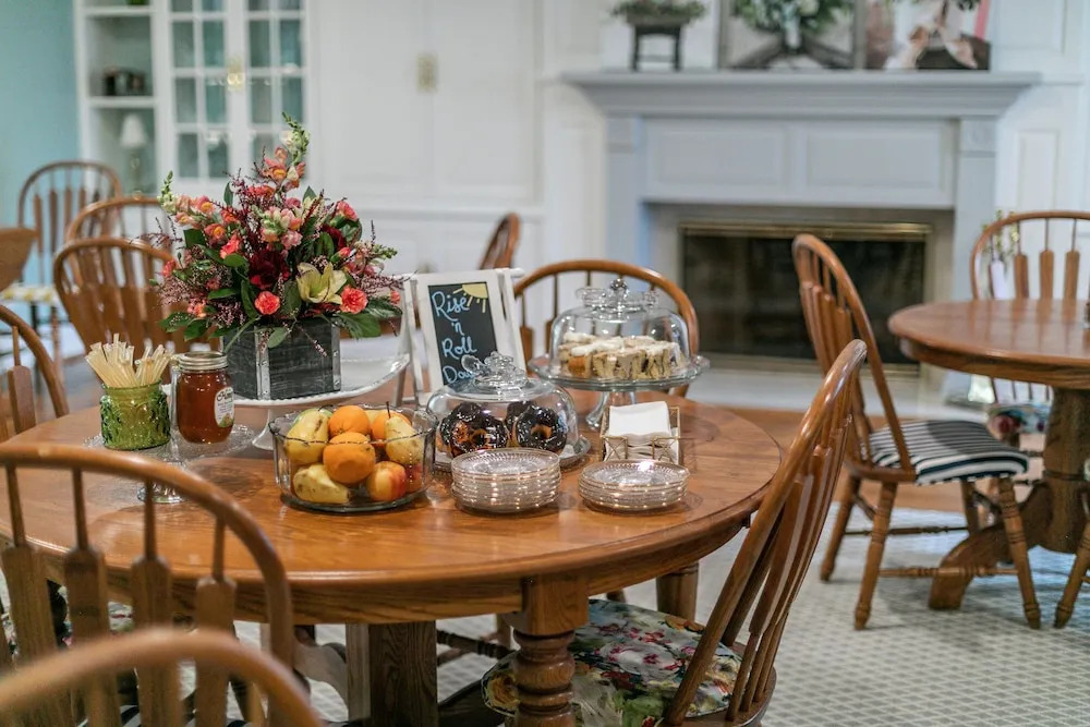 Biddle Point Inn