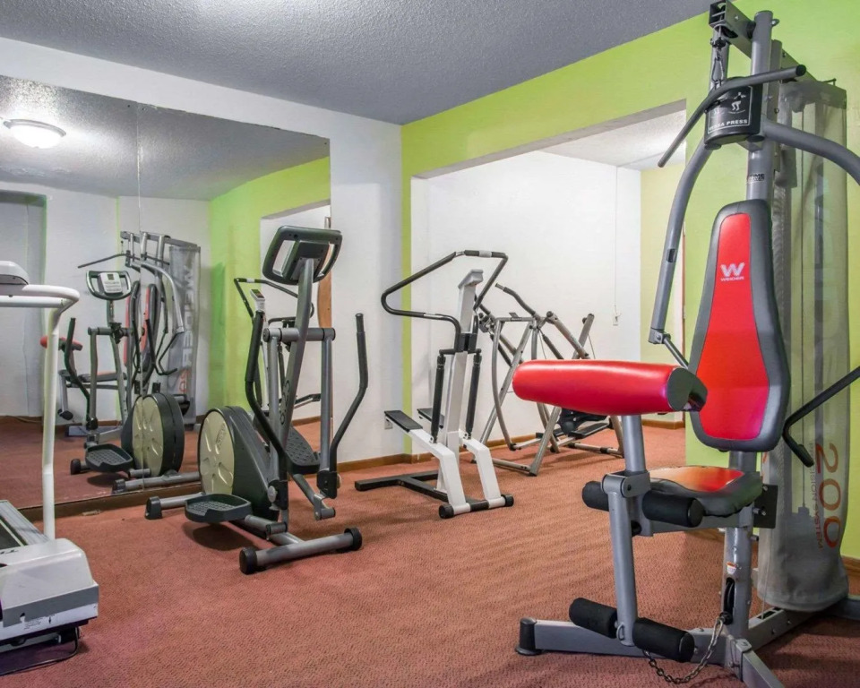 Regency Inn And Suites