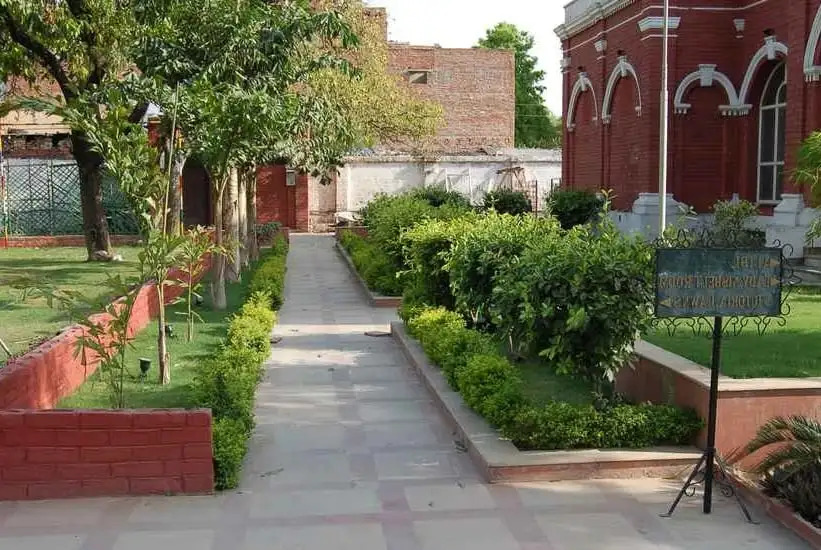 OYO 8771 Hotel Allahabad Regency