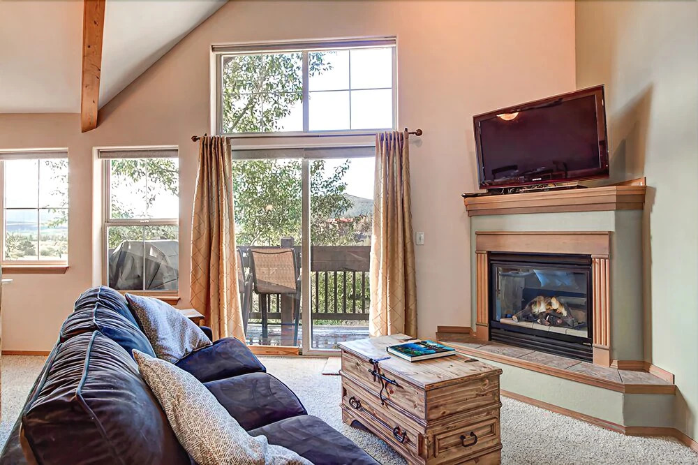 2BR 3BA Townhome in Frisco by RedAwning