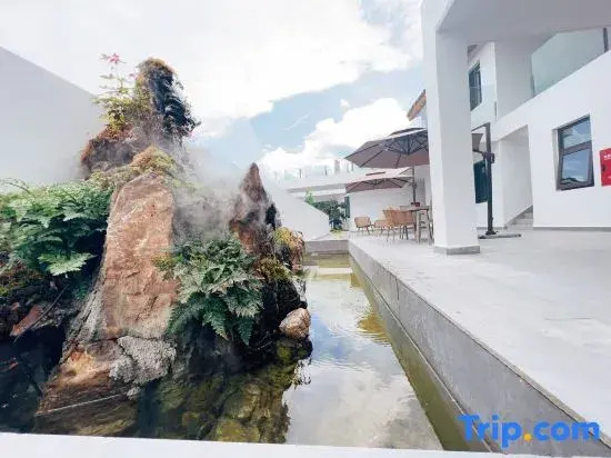 Xichang Qingqi Homestay