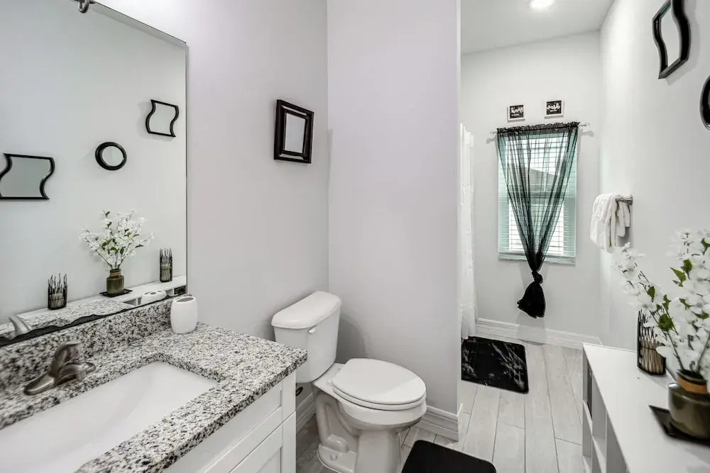 Lanai, Private Pool: Lehigh Acres Home