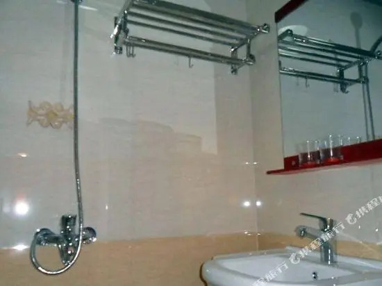 Jinjiang 168 Theme Hostel