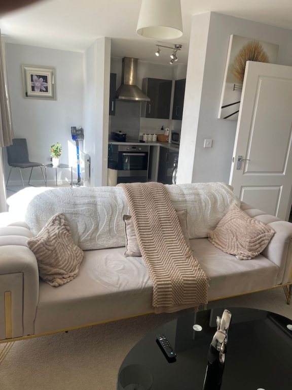 The Luxe Loft 2bed Apartment Free Parking, Fast Wifi & Netflix