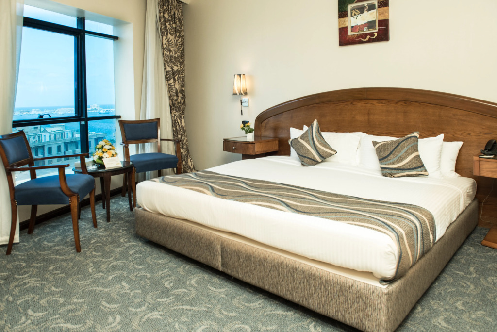 Grand Royal Alex. Hotel