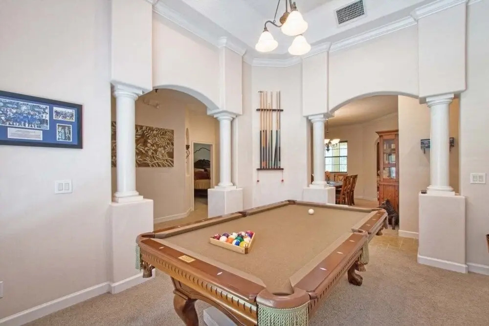 Private Oasis With Pool & Spa- 3400clr 4 Bedroom Home by RedAwning