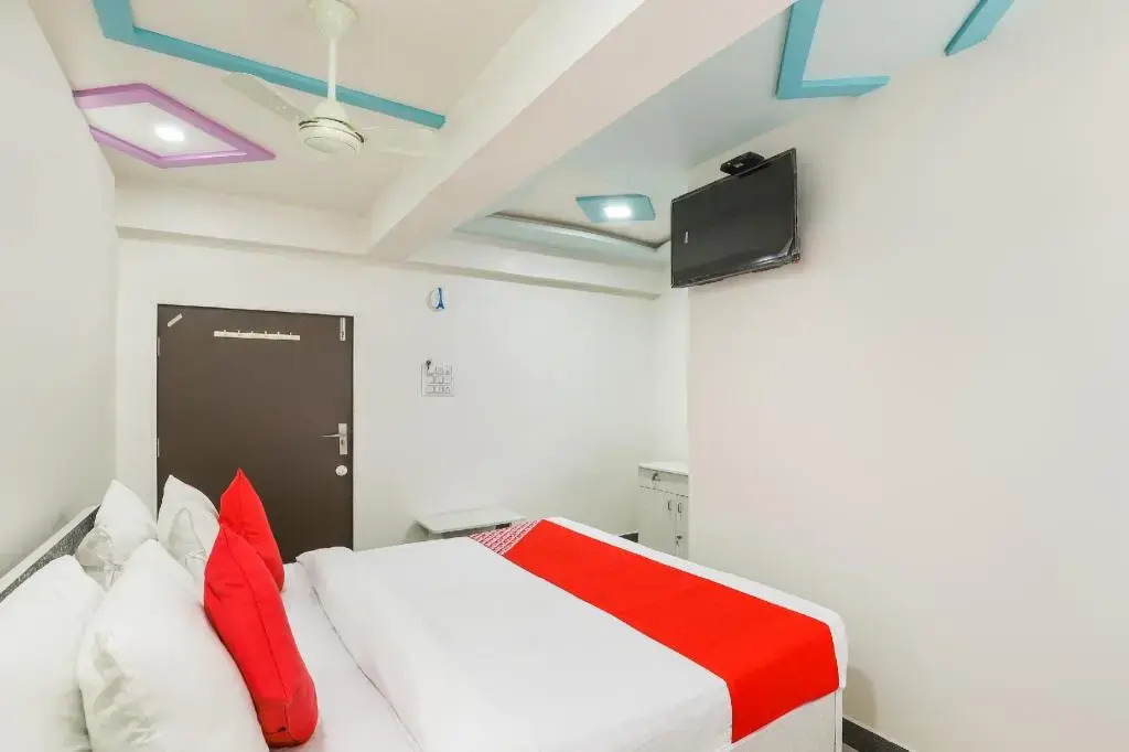 Hotel Jet Inn by OYO Rooms