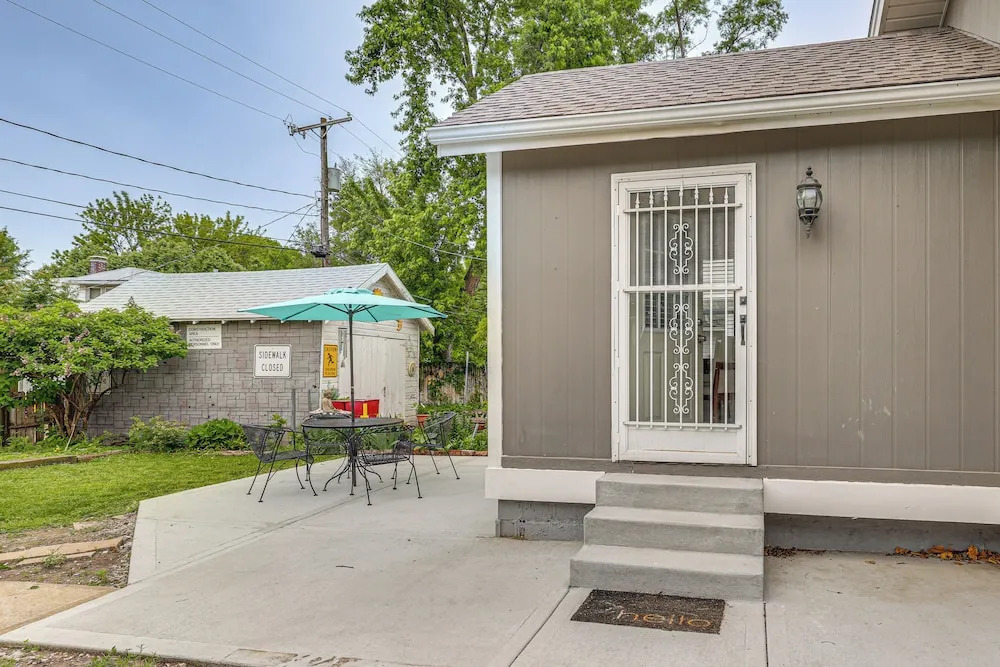 Walk to Macken Park! 5 Min to Downtown KC