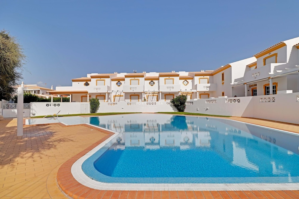 Villa Acoteias - By Dalma Portuguesa