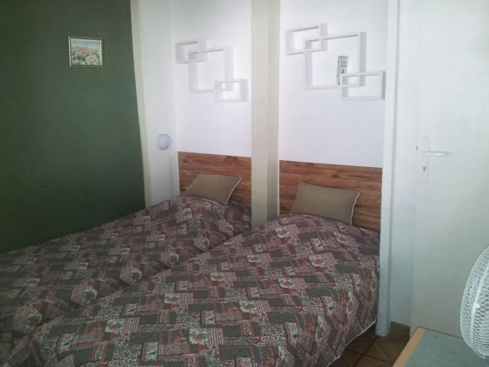 Clematisso - Hostel