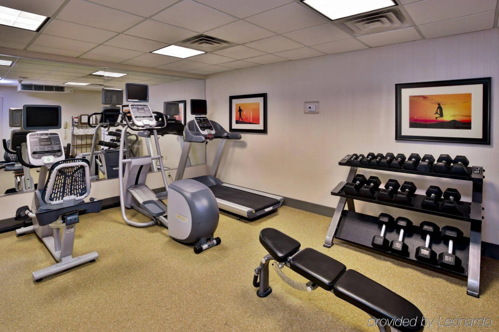 Holiday Inn Express Hotel & Suites Grand Rapids-North by IHG