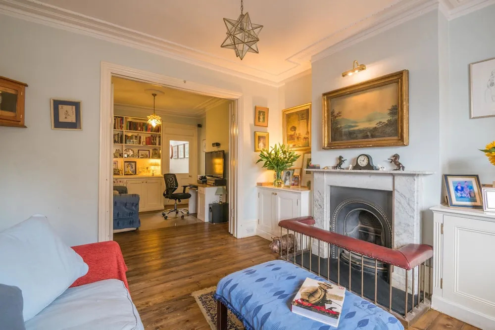 Sensational Wandsworth Home by King George's Park