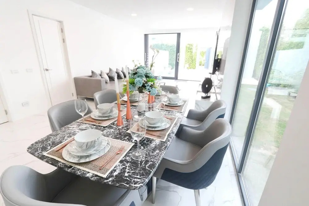 Private Pool Villa in Central Pattaya - Palmc9