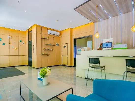 Yiju Hotel （Fengcheng 10th Road Metro,Xi’an North Station)