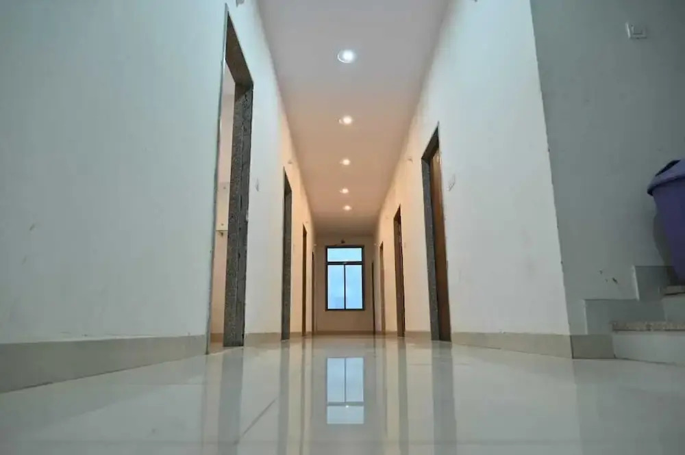 Hotel Raj Palace & Restaurant
