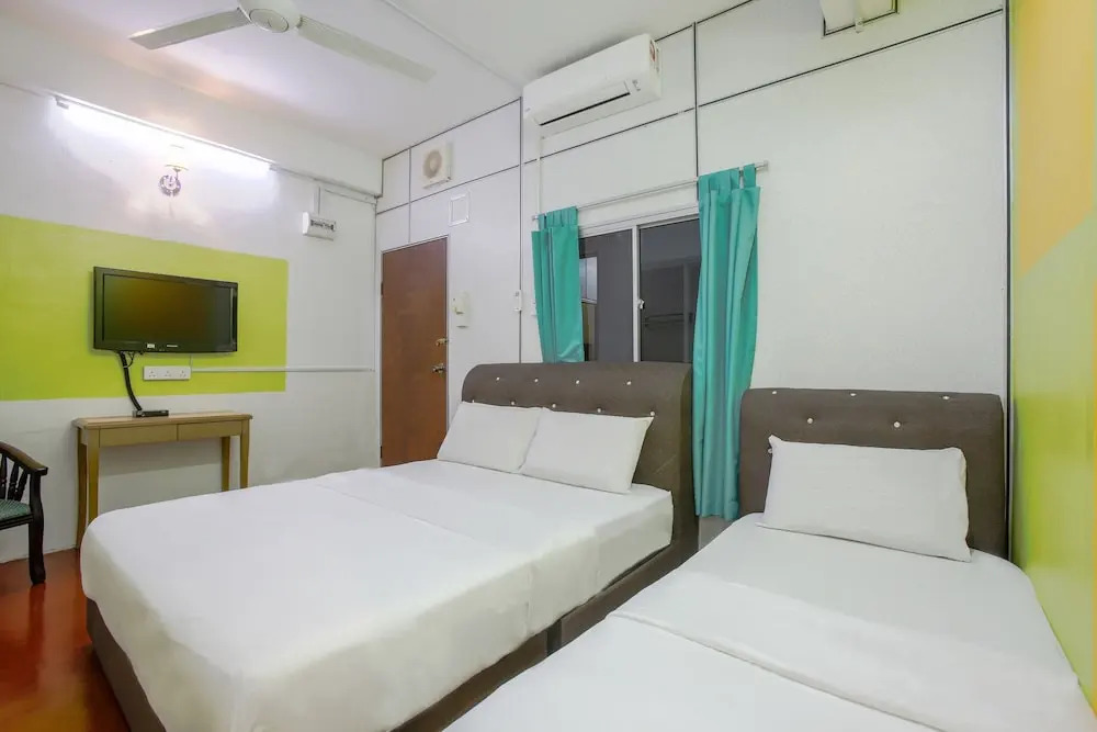 Musafir Transit Hotel by OYO Rooms