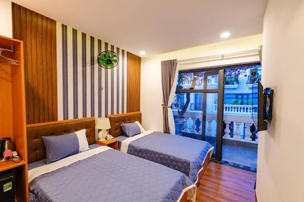 KHÁCH SẠN TRE VIỆT 2