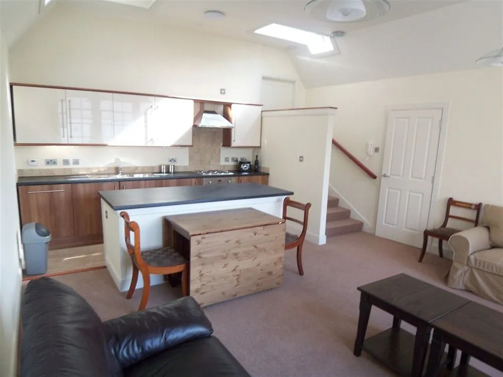 Ashtree House Hotel, Glasgow Airport & Paisley