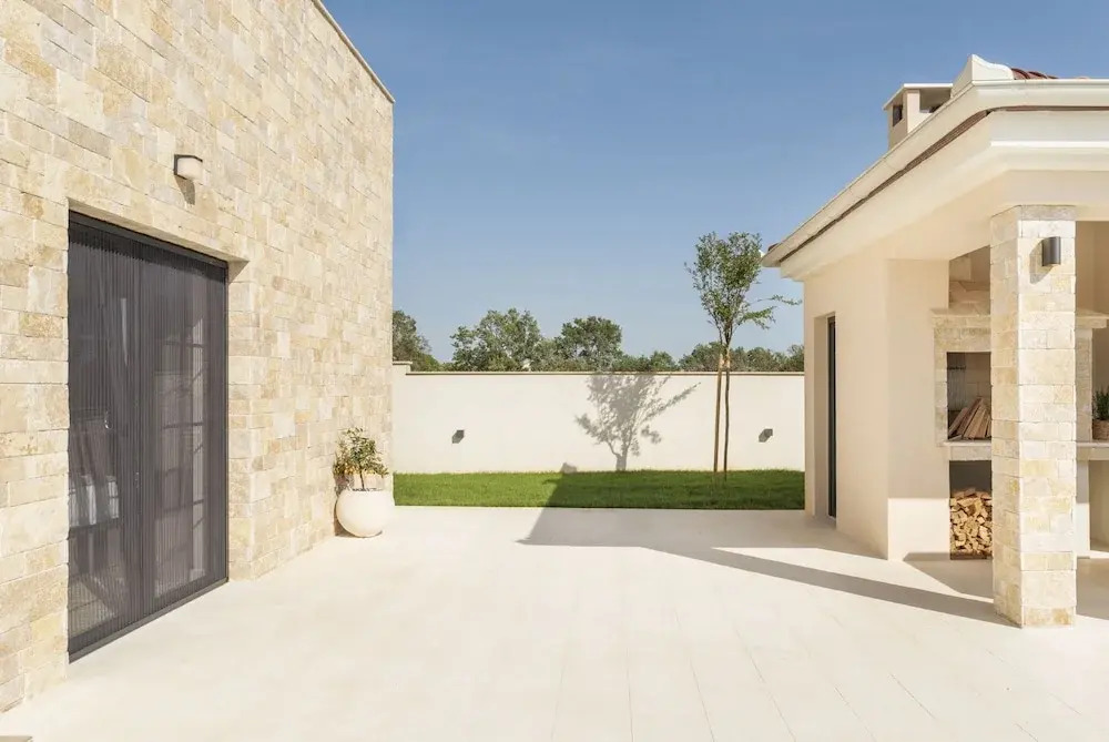 Villa Zrinchi ZadarVillas