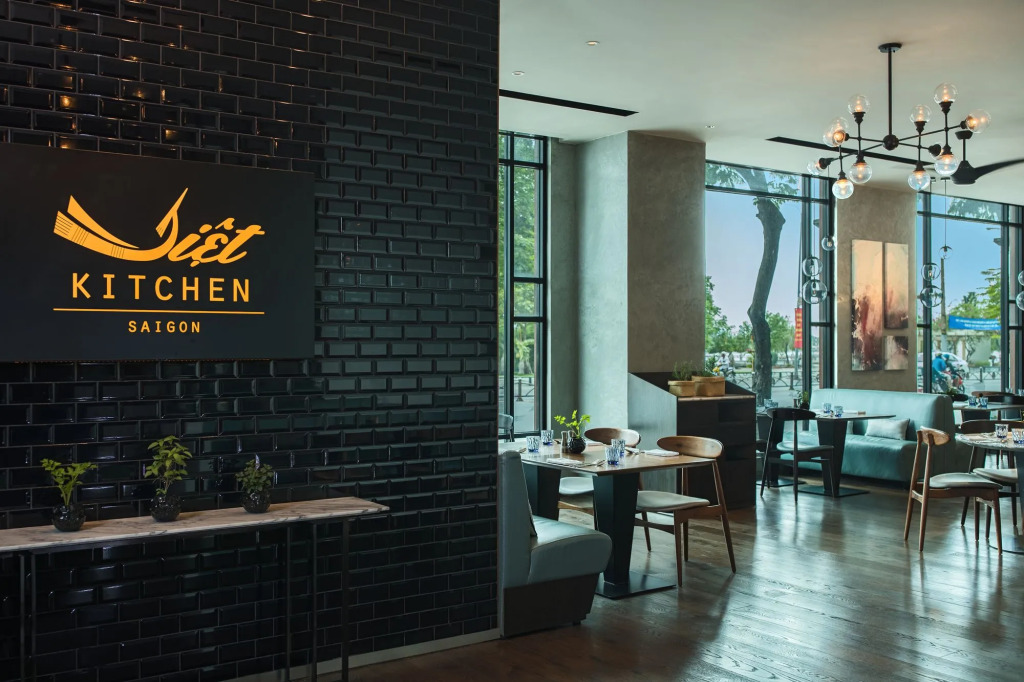 Renaissance Riverside Hotel Saigon