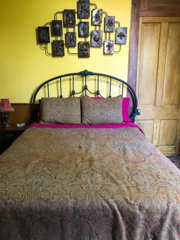 Royal Barracks Guest House