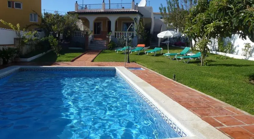 Villas Nerjazul - Villa Lola