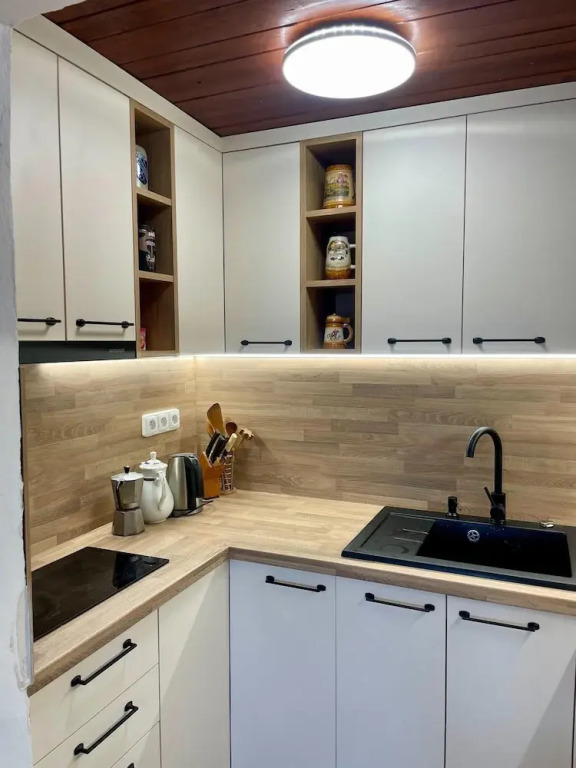 Lovely Apartment in Svinarov Czech Republic near Forest
