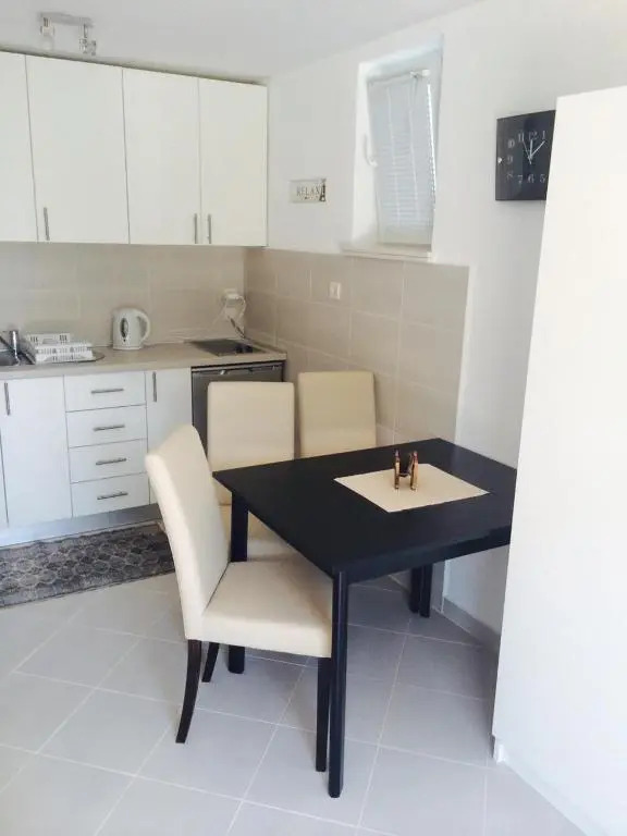 Apartment Oko Boke