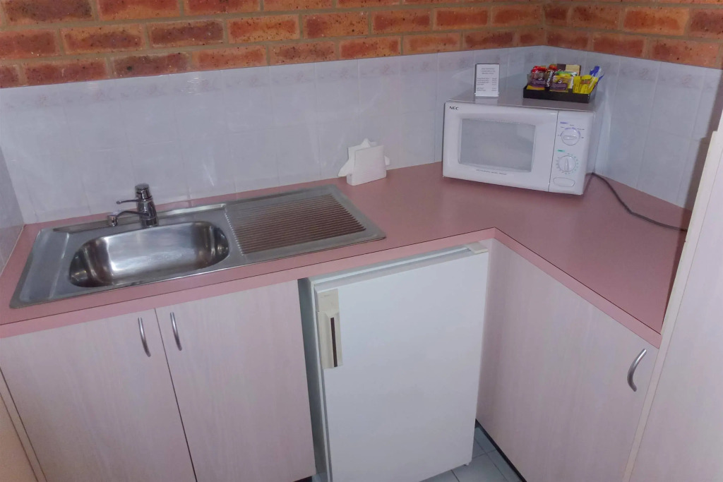 Colonial Motor Inn Bairnsdale Golden Chain Property