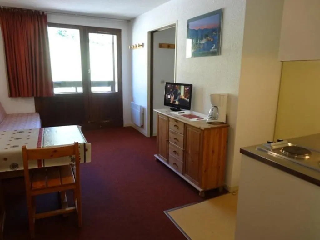 Appartement Les Menuires, 2 pièces, 4 personnes - FR-1-178-94