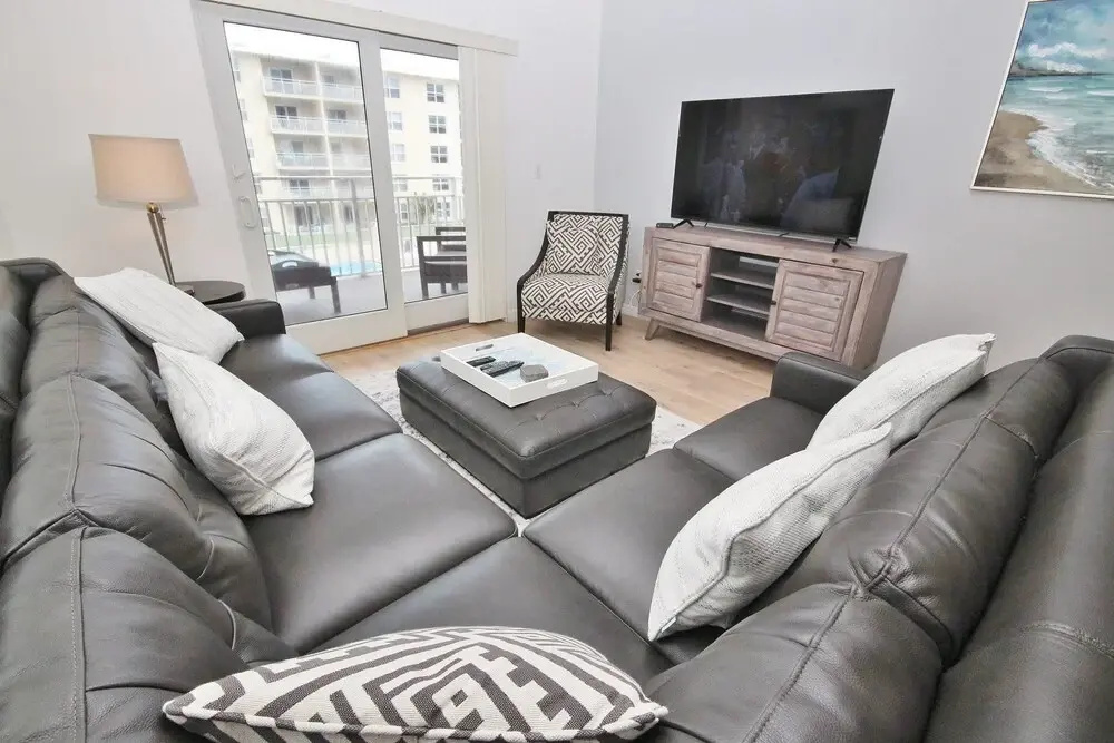 Sea Coast Gardens III 309 Apartment 2
