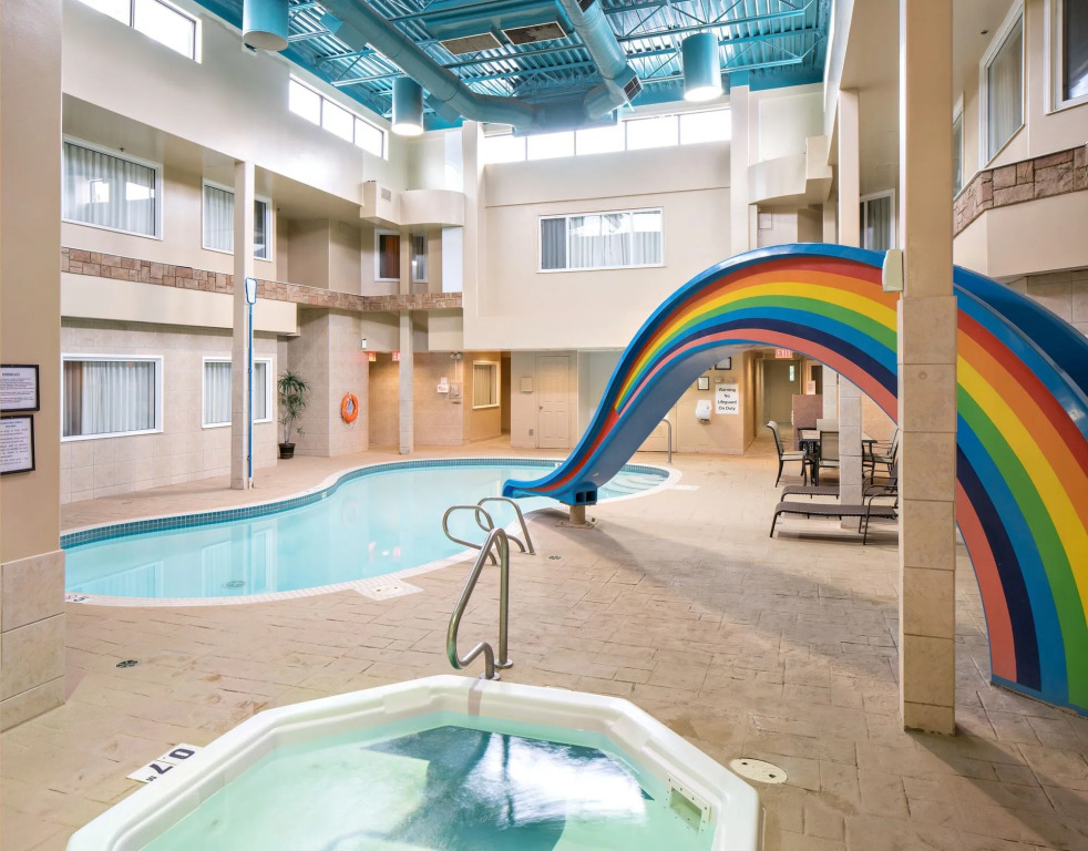 Holiday Inn Express Red Deer by IHG