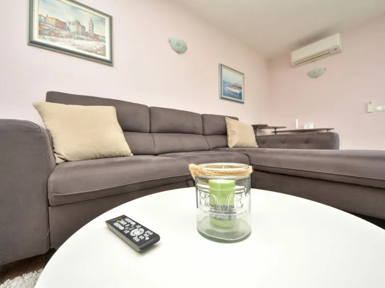Apartmani Ana Vir